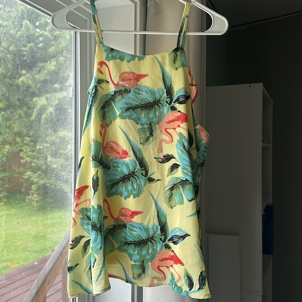 Yellow, tropical, flamingo print Francesca’s tank. NWT